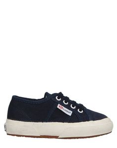 Низкие кеды и кроссовки Superga