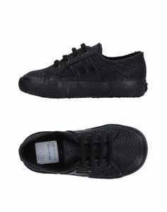 Низкие кеды и кроссовки Superga