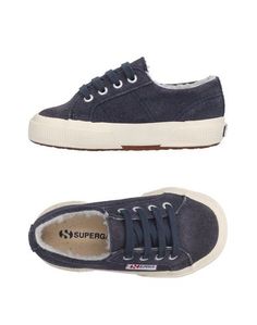 Низкие кеды и кроссовки Superga