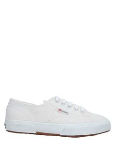 Низкие кеды и кроссовки Superga
