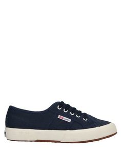 Низкие кеды и кроссовки Superga