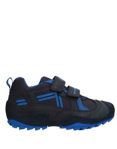 Низкие кеды и кроссовки Geox