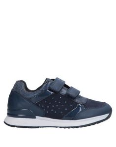 Низкие кеды и кроссовки Geox