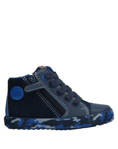 Низкие кеды и кроссовки Geox