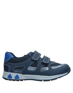 Низкие кеды и кроссовки Geox
