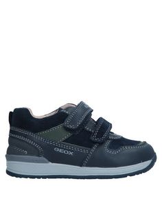 Низкие кеды и кроссовки Geox