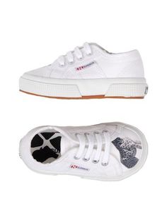 Низкие кеды и кроссовки Superga