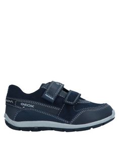 Низкие кеды и кроссовки Geox