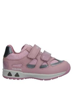 Низкие кеды и кроссовки Geox