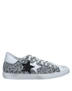 Низкие кеды и кроссовки 2 Star