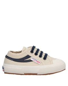 Низкие кеды и кроссовки Superga