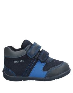 Низкие кеды и кроссовки Geox