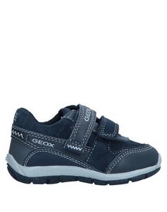Низкие кеды и кроссовки Geox