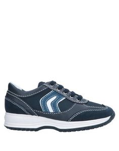 Низкие кеды и кроссовки Geox