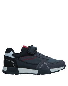 Низкие кеды и кроссовки Geox