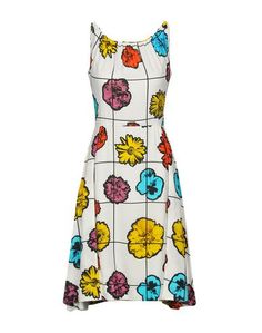 Короткое платье Moschino