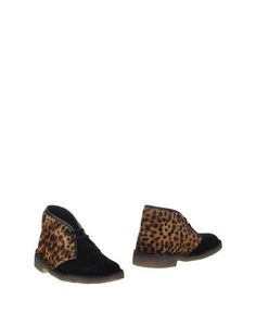 Полусапоги и высокие ботинки Clarks Originals