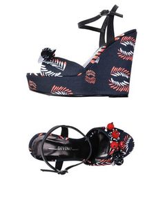 Сандалии Divino