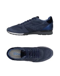 Низкие кеды и кроссовки Mizuno