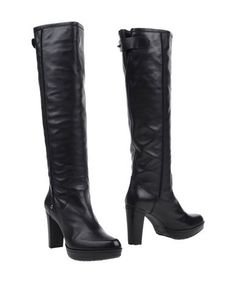 Сапоги Stuart Weitzman