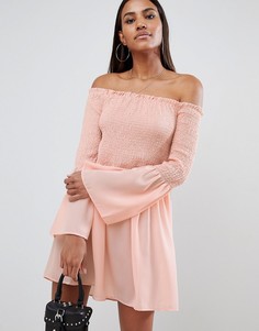 Свободное платье с широким вырезом Missguided - Розовый