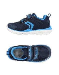 Низкие кеды и кроссовки Geox