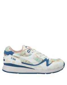 Низкие кеды и кроссовки Diadora