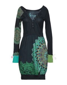 Короткое платье Desigual