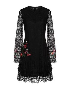 Короткое платье Desigual