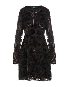 Короткое платье Guess