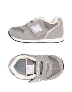 Низкие кеды и кроссовки New Balance