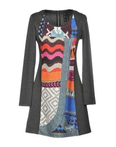 Короткое платье Desigual