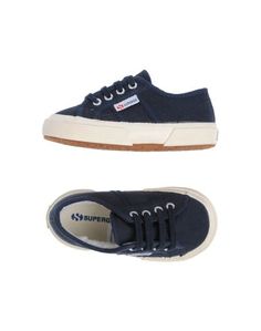 Низкие кеды и кроссовки Superga