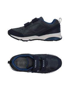 Низкие кеды и кроссовки Geox