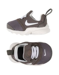 Низкие кеды и кроссовки Nike
