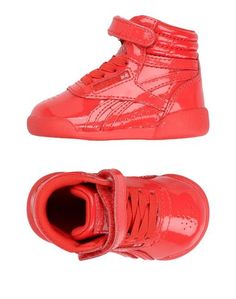 Низкие кеды и кроссовки Reebok