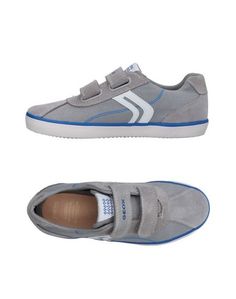 Низкие кеды и кроссовки Geox