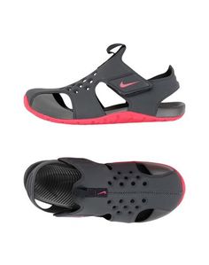 Сандалии Nike