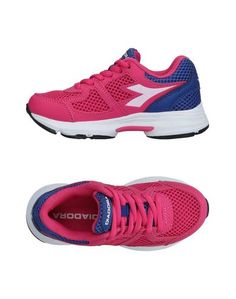Низкие кеды и кроссовки Diadora