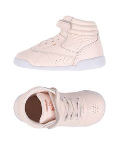 Низкие кеды и кроссовки Reebok