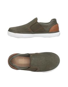 Низкие кеды и кроссовки Geox