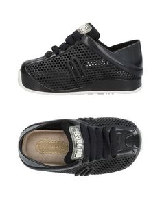 Низкие кеды и кроссовки Mini Melissa