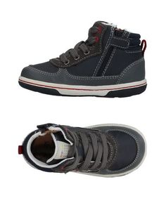 Низкие кеды и кроссовки Geox