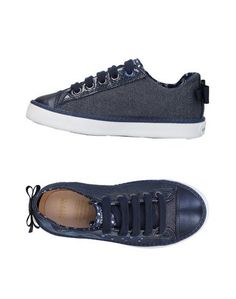 Низкие кеды и кроссовки Geox