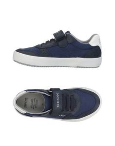 Низкие кеды и кроссовки Geox