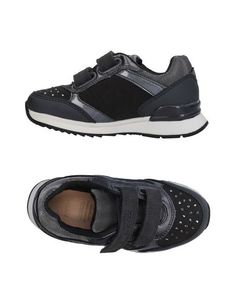 Низкие кеды и кроссовки Geox
