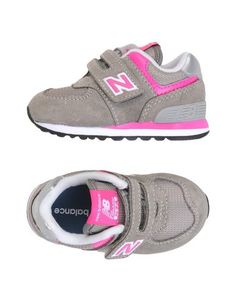 Низкие кеды и кроссовки New Balance