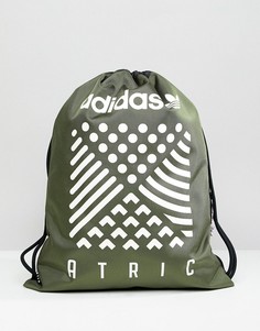 Сумка цвета хаки на затягивающемся шнурке с логотипом adidas Originals Atric DH3271 - Зеленый