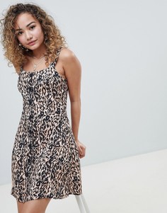 Платье на пуговицах с леопардовым принтом Miss Selfridge - Коричневый