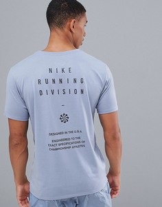 Серая футболка с принтом на спине Nike Running Run Division 923221-445 - Серый